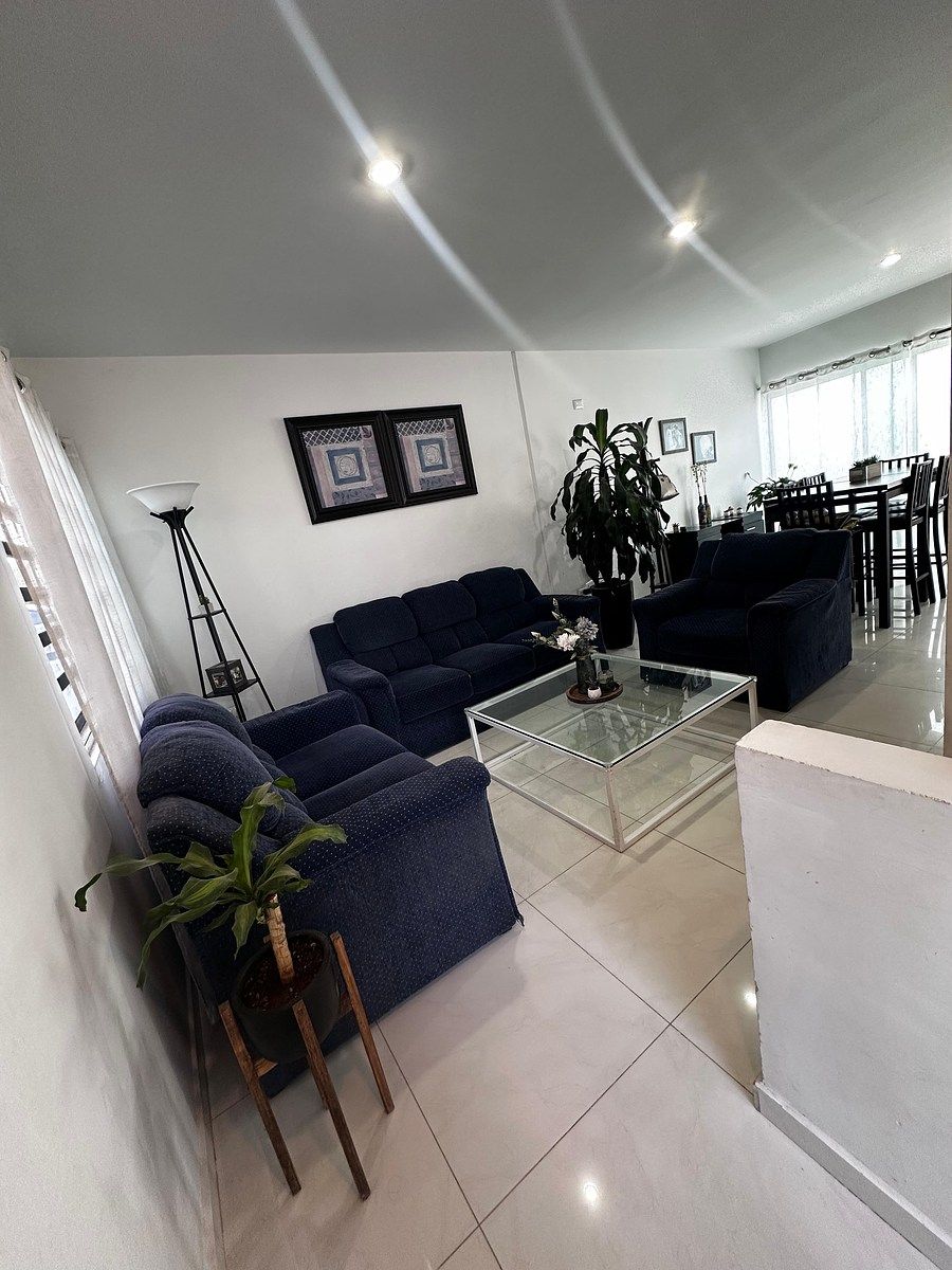 Casa en Pontevedra, Tlajomulco de Zúñiga, foto 3 de 23