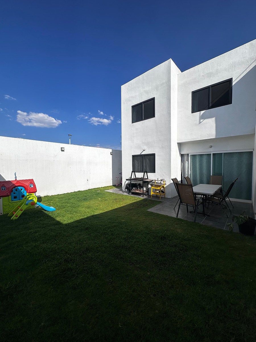 Casa en Pontevedra, Tlajomulco de Zúñiga, foto 8 de 23