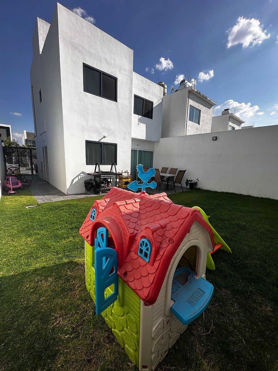 Casa en Pontevedra, Tlajomulco de Zúñiga, foto 10 de 23