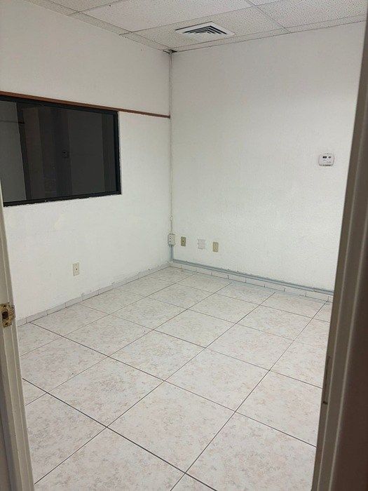 Office in Santiago del Río, San Luis Potosí, photo 6 of 10