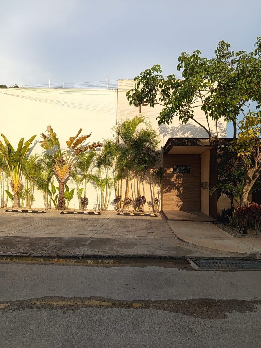 Casa em Banda à Venda | Mobilado e Equipado | Cholul | 2 Quartos, foto 1 de 18