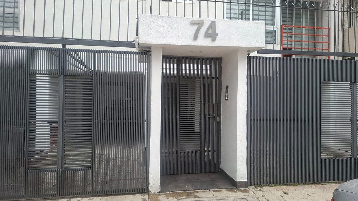 81 m² apartment with study and service room, Prados Coapa, photo 1 of 27