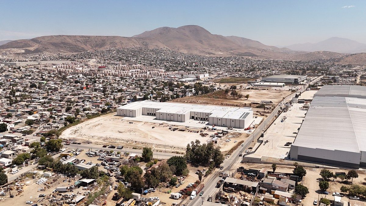 Bodega comercial en Ejido Maclovio Rojas, Tijuana, foto 6 de 26