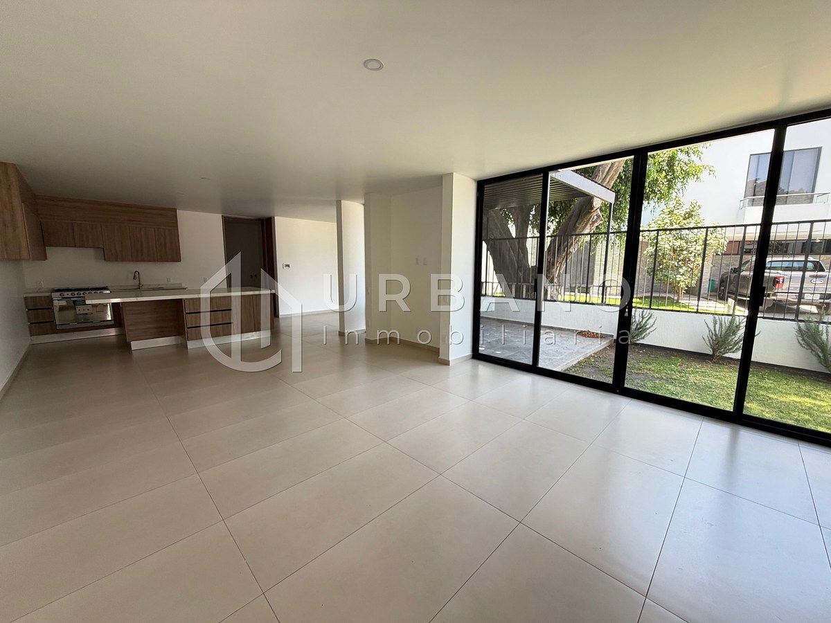 House in Gated Community in Las Fuentes, Zapopan, photo 8 of 24