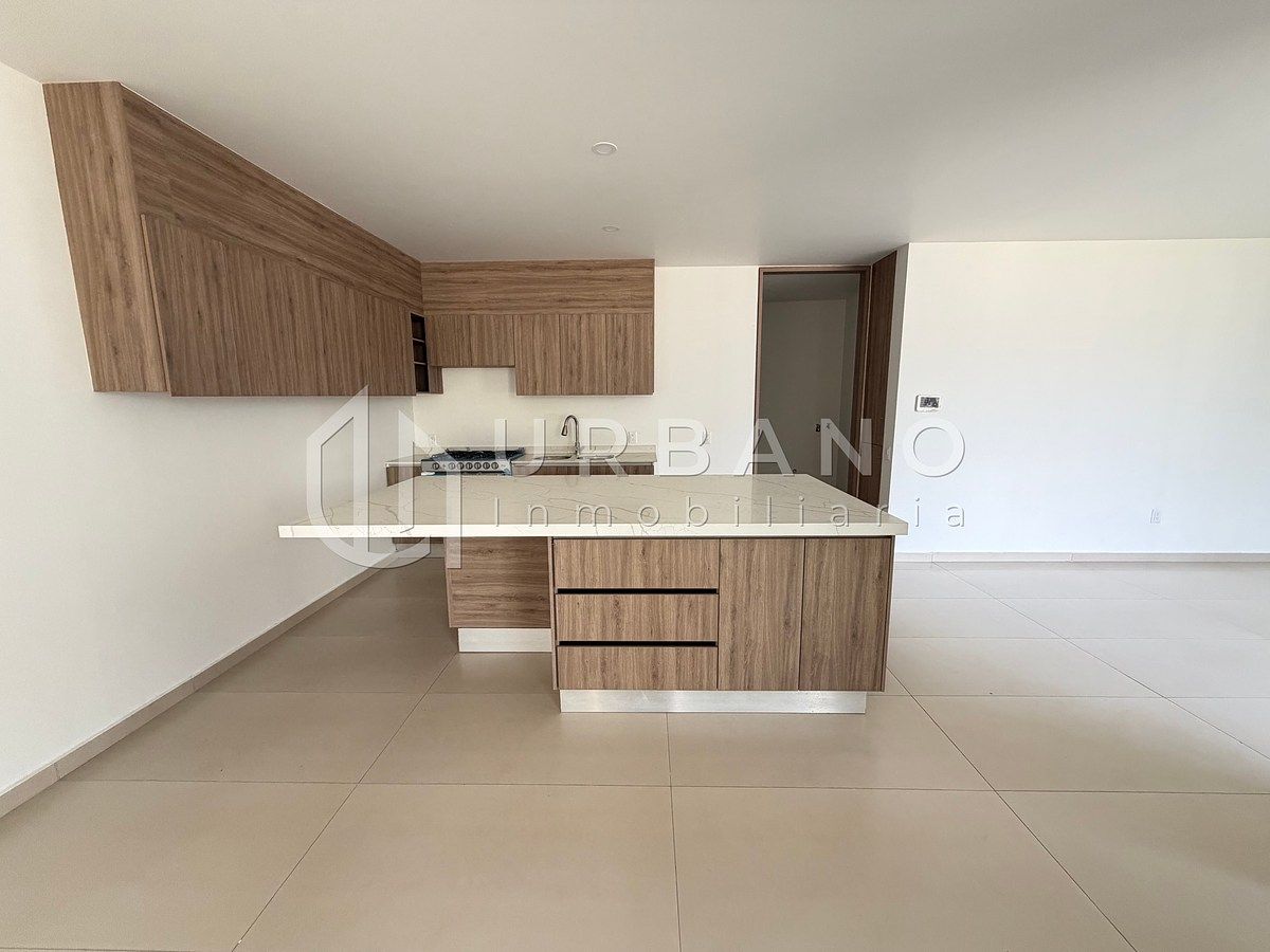 House in Gated Community in Las Fuentes, Zapopan, photo 9 of 24