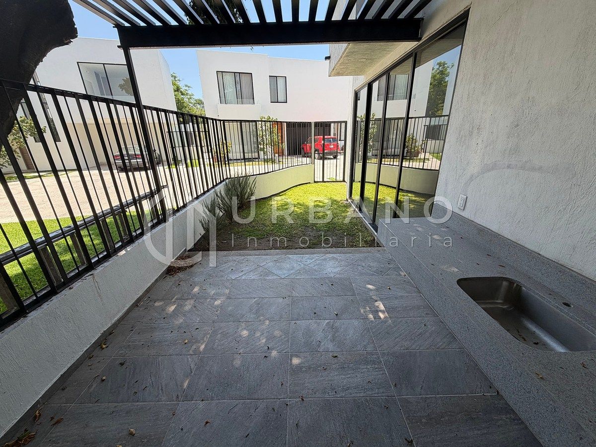 House in Gated Community in Las Fuentes, Zapopan, photo 11 of 24