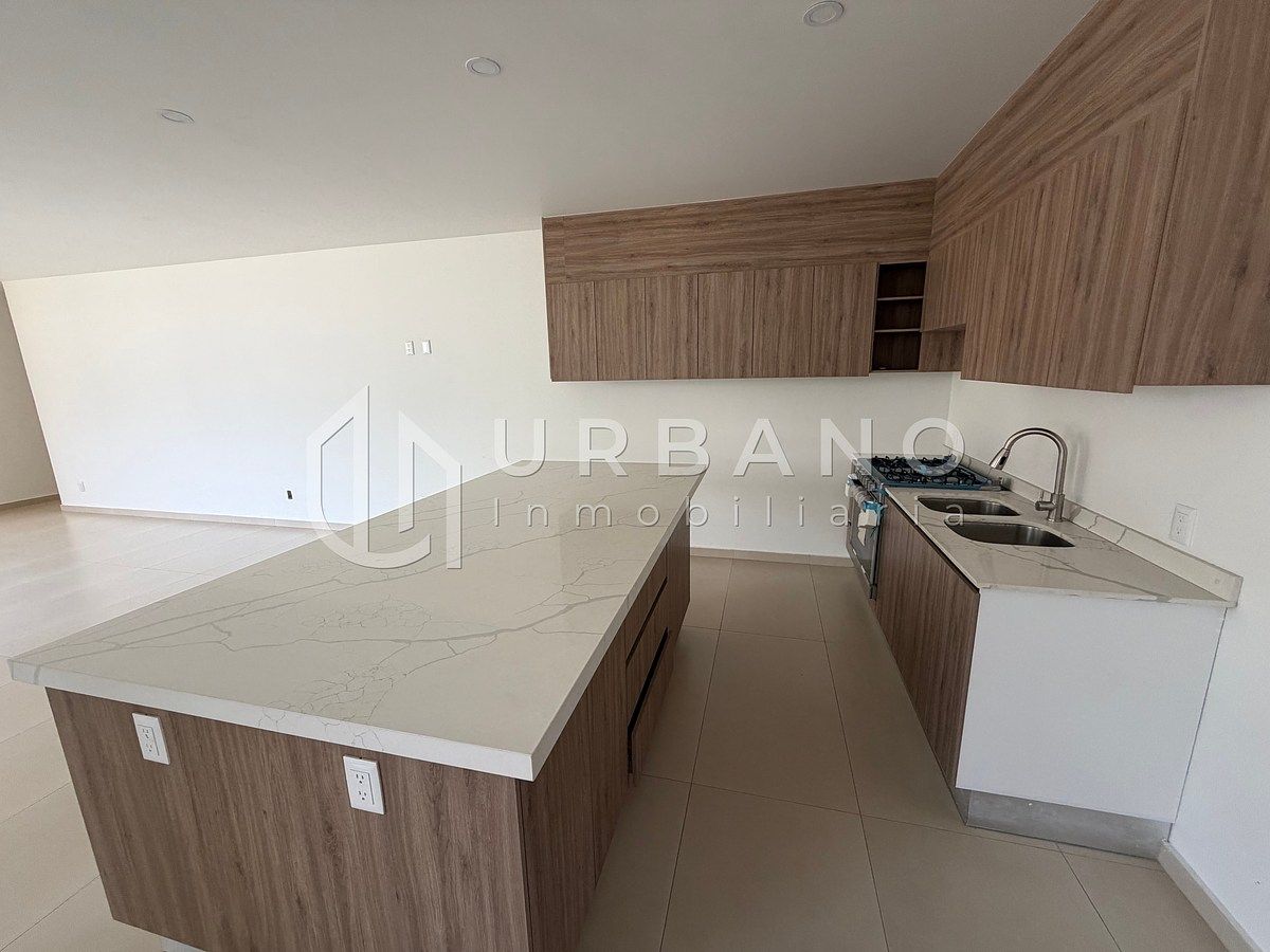 House in Gated Community in Las Fuentes, Zapopan, photo 13 of 24