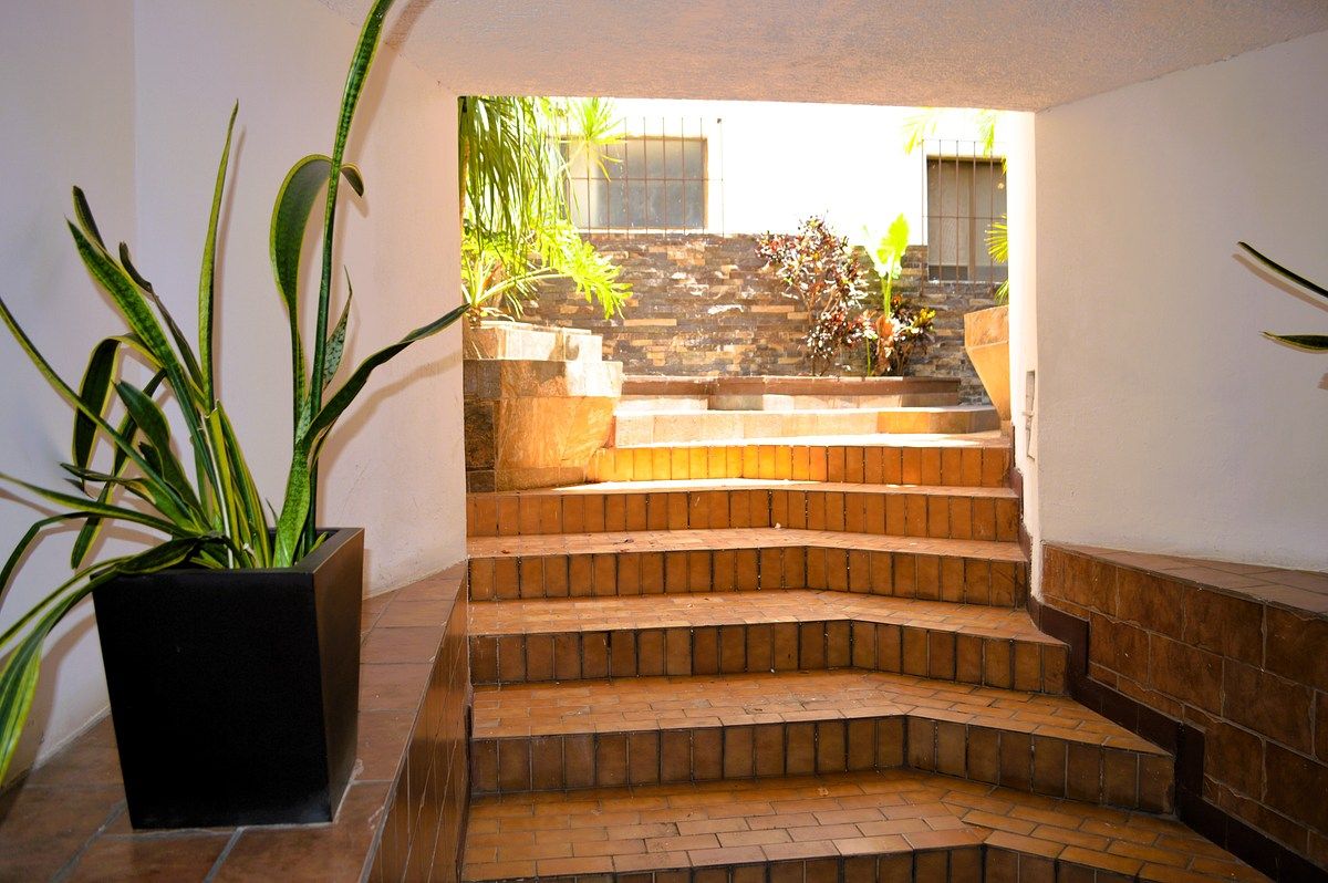 ESCALERA ACCESO, foto 2 de 22