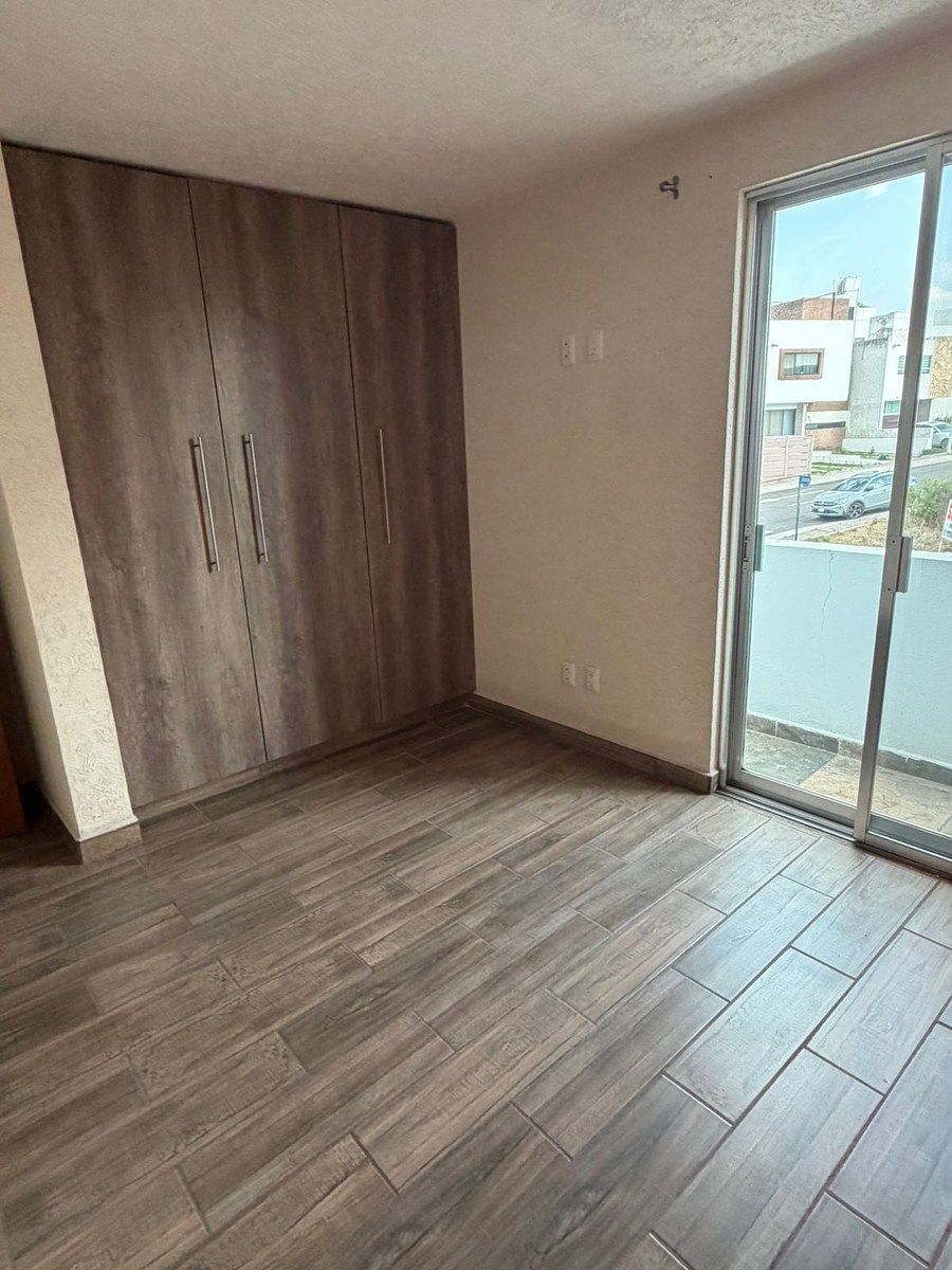 Casa em El Mirador, El Marqués, foto 10 de 16