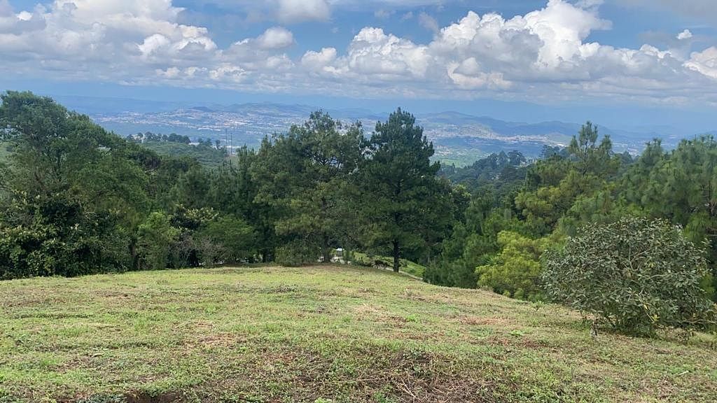 El Pulté Ecuestre/ 2 Terrenos en Venta , zona 16, foto 1 de 5