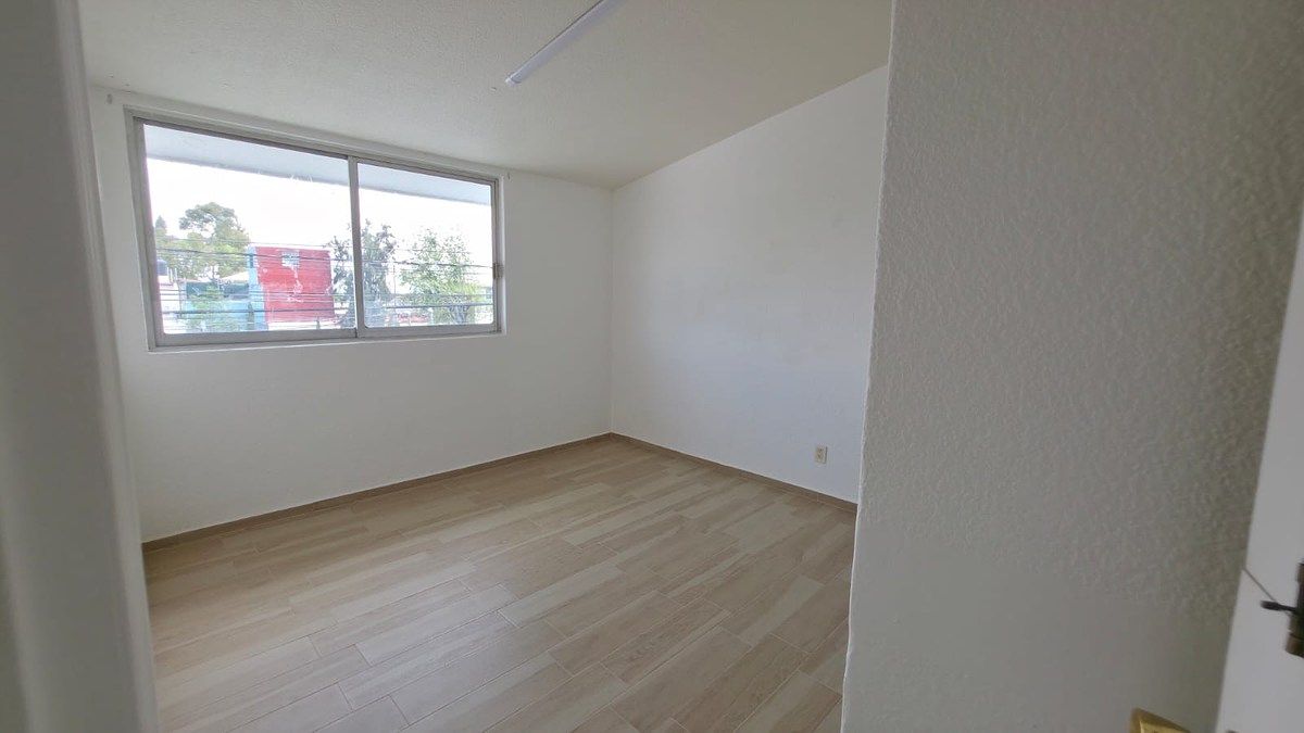House with Commercial Use in Santa Cruz del Monte, Naucalpan de Juárez, photo 8 of 25