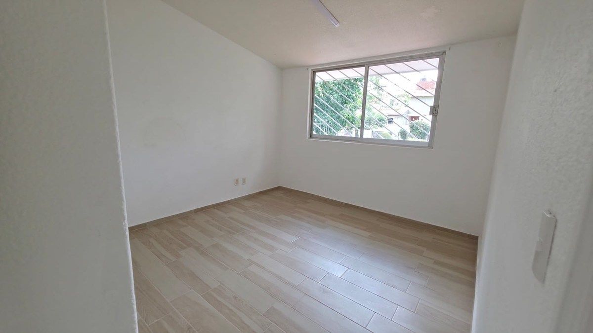 House with Commercial Use in Santa Cruz del Monte, Naucalpan de Juárez, photo 10 of 25