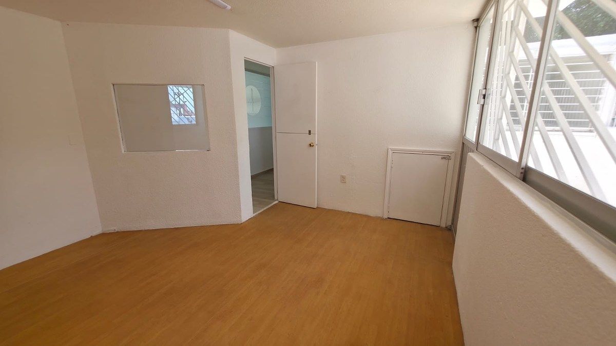 House with Commercial Use in Santa Cruz del Monte, Naucalpan de Juárez, photo 17 of 25