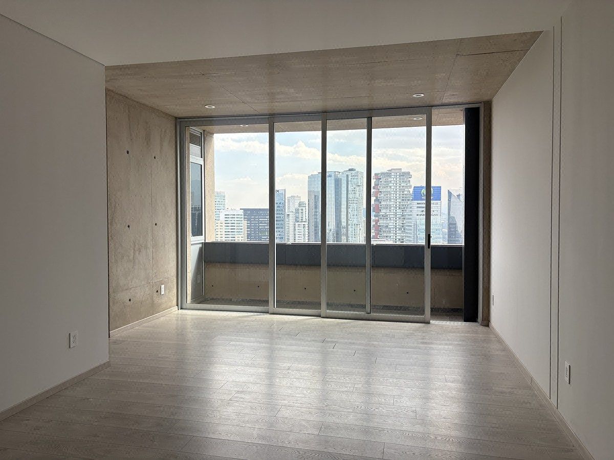 **DEPARTAMENTO EN RENTA EN SKY SANTA Fe CON BALCÓN, foto 1 de 24