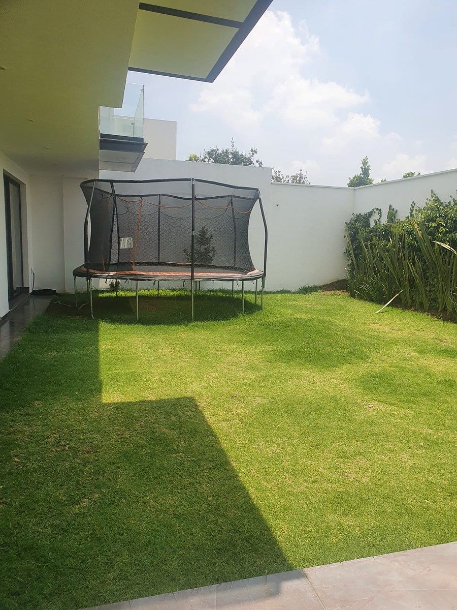 House in Bosque de las Lomas, Miguel Hidalgo, photo 10 of 33