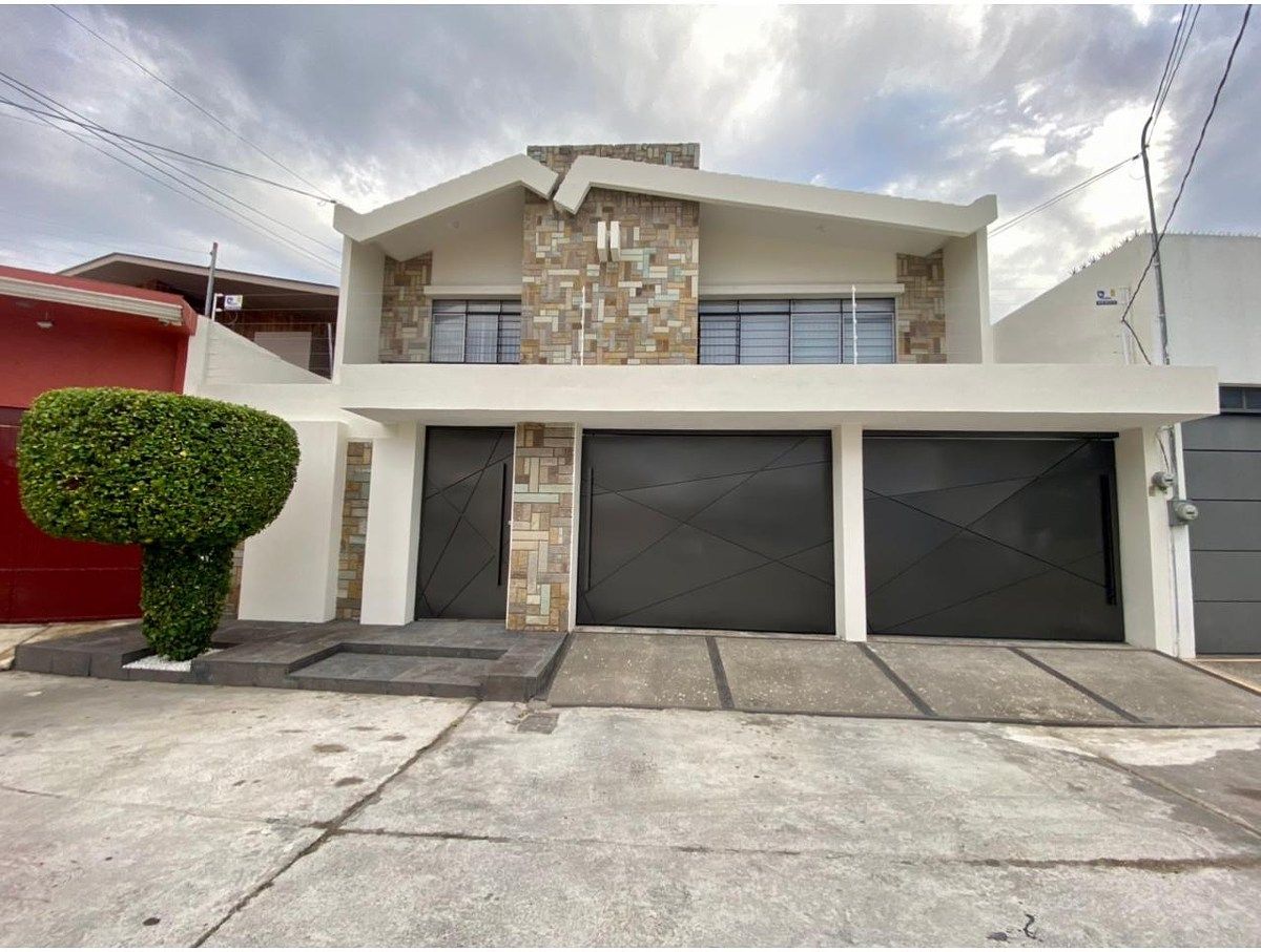 Casa Gardenia, photo 1 of 17