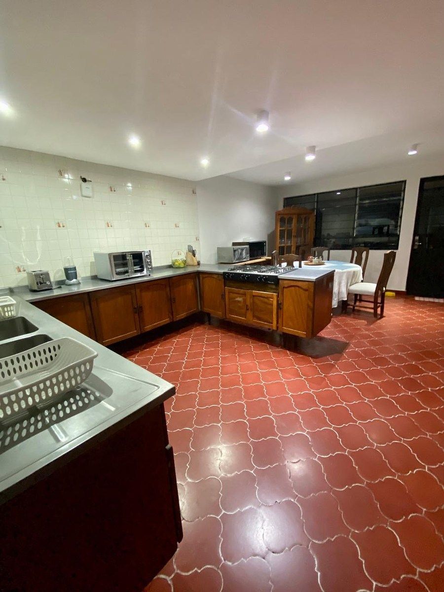 House in 10 de Junio, Morelia, photo 12 of 17