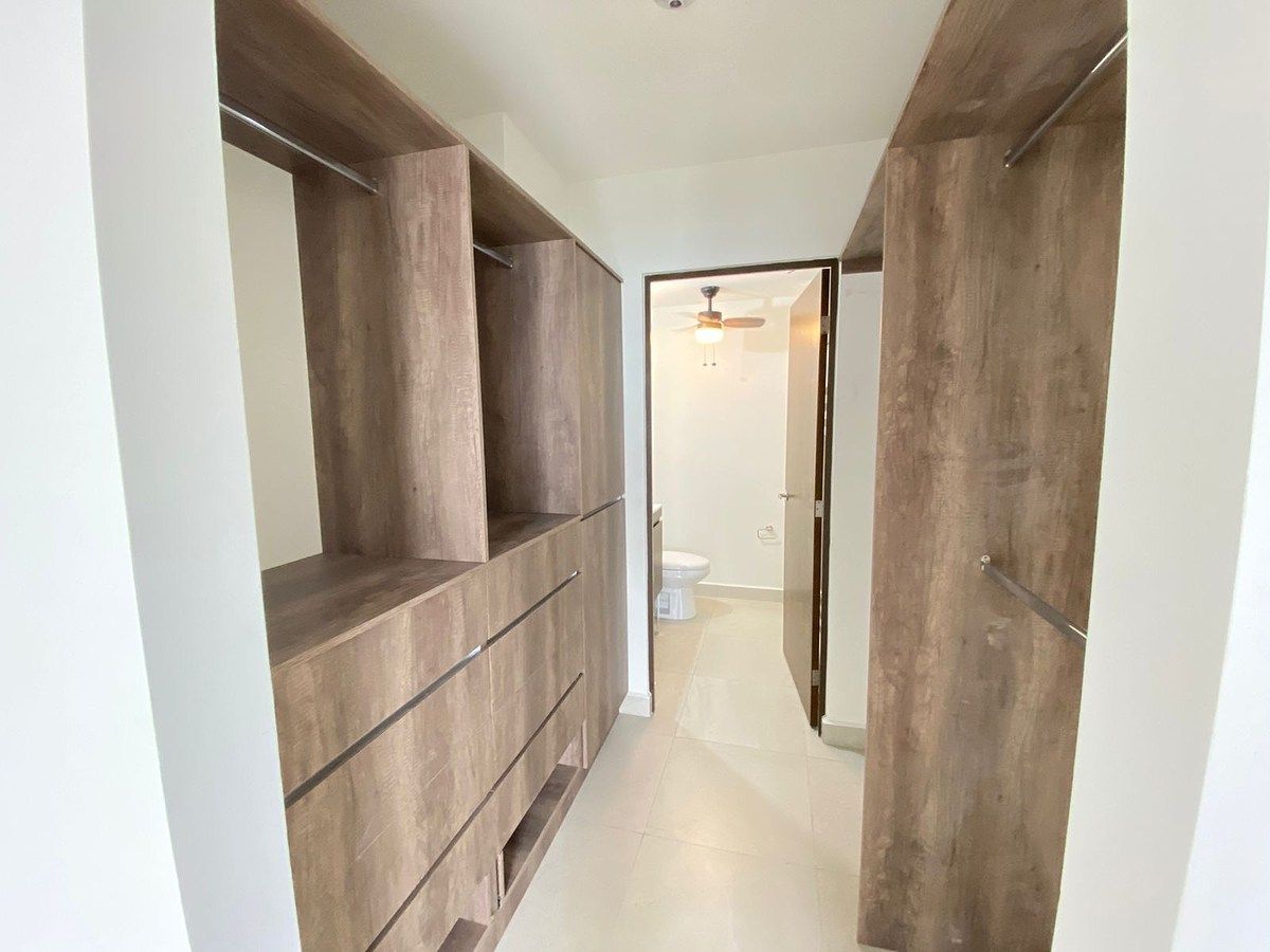Apartment in Colinas del Huajuco, Monterrey, photo 16 of 25