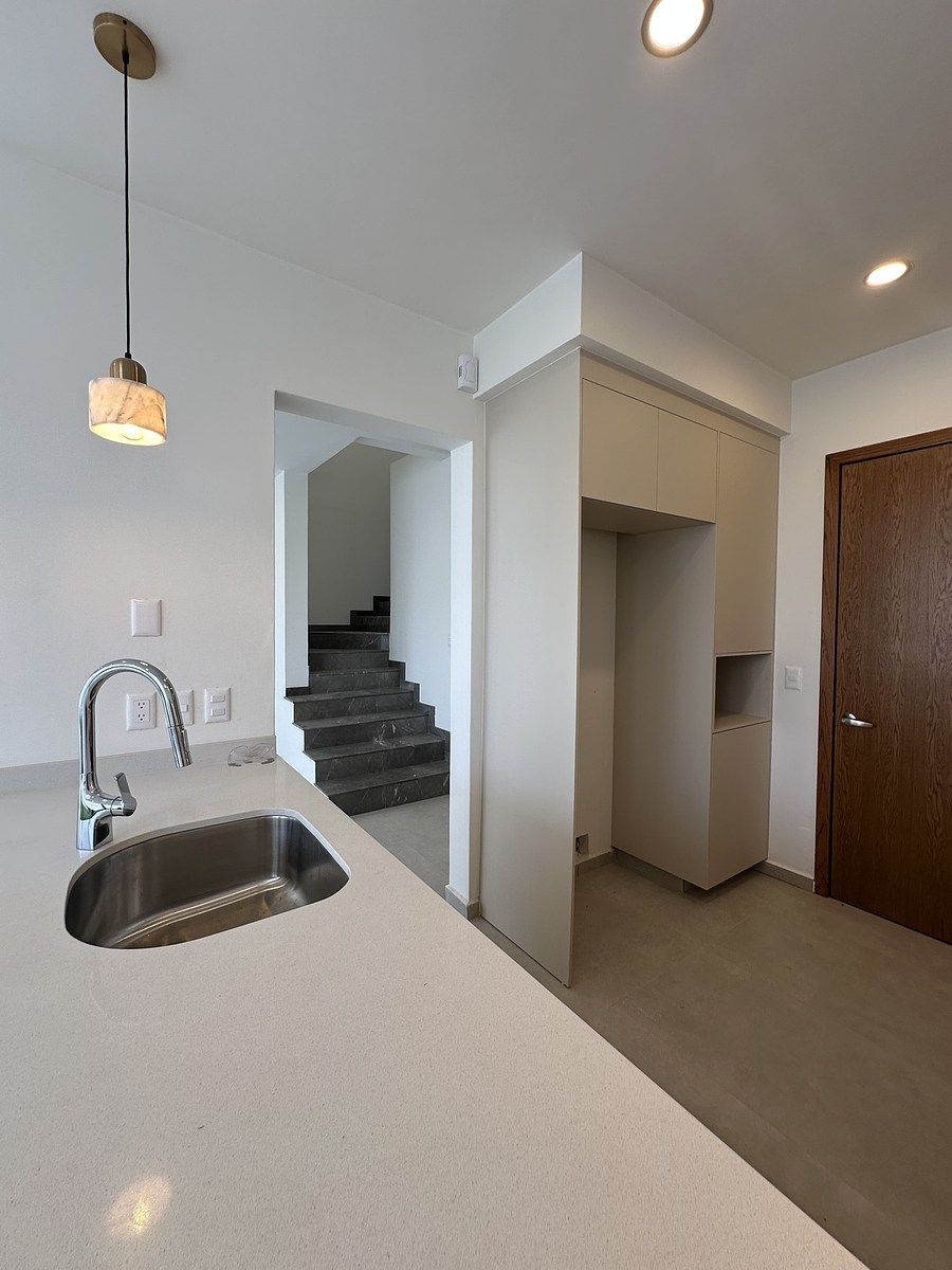 House in Gated Community in Bosques Vallarta, Zapopan, photo 13 of 36