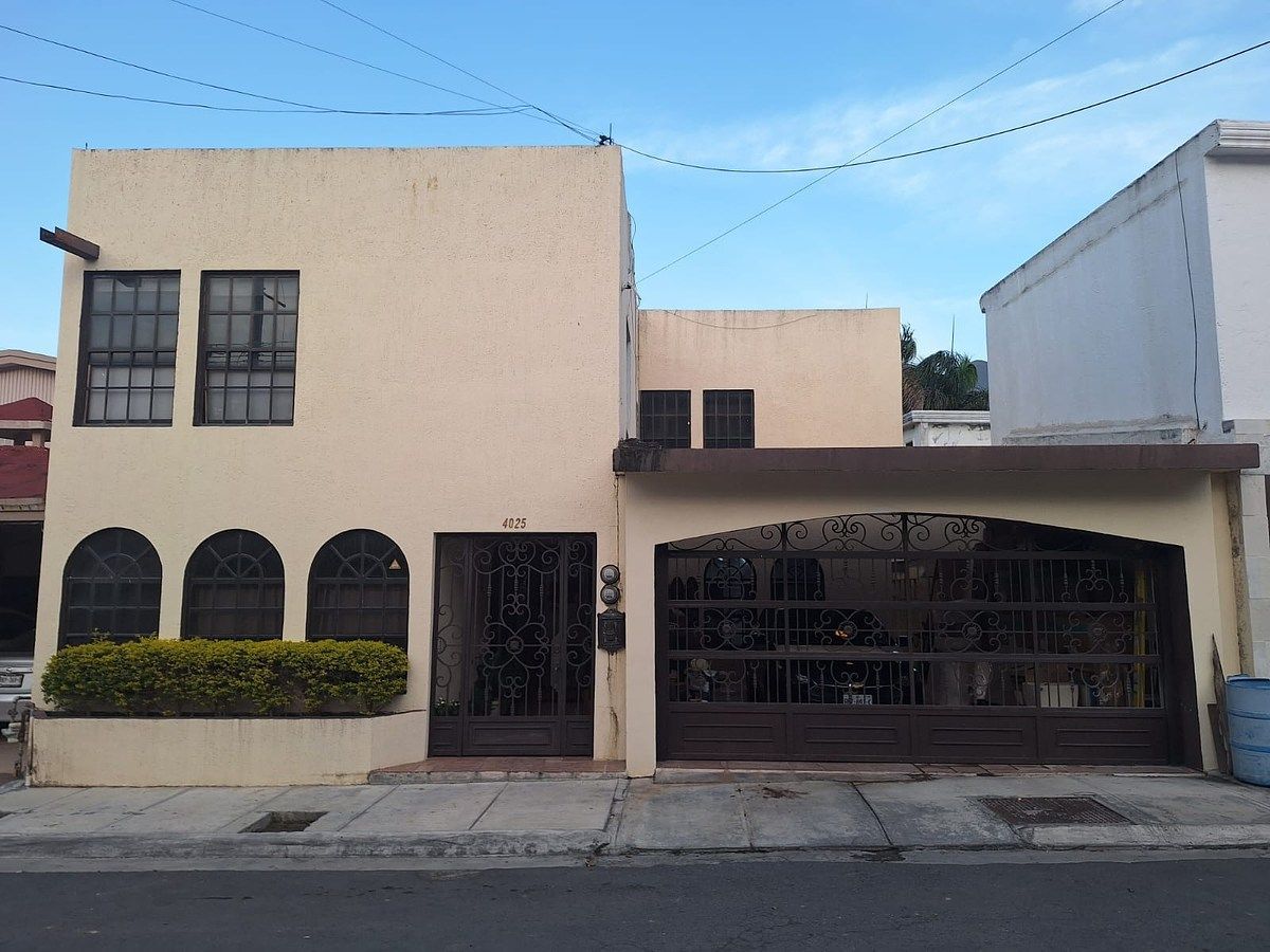 House in Las Torres, Monterrey, photo 2 of 11