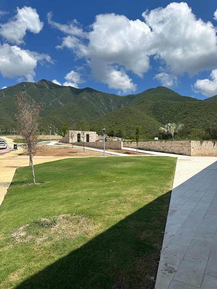 Lot in El Yerbaniz, Santiago, photo 3 of 6
