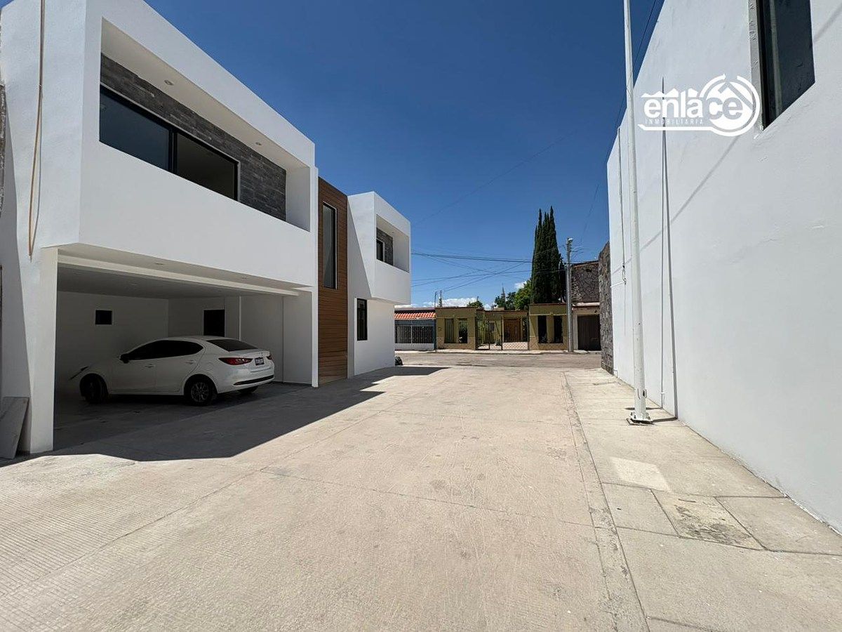 Casa en IV Centenario, Durango, foto 2 de 25