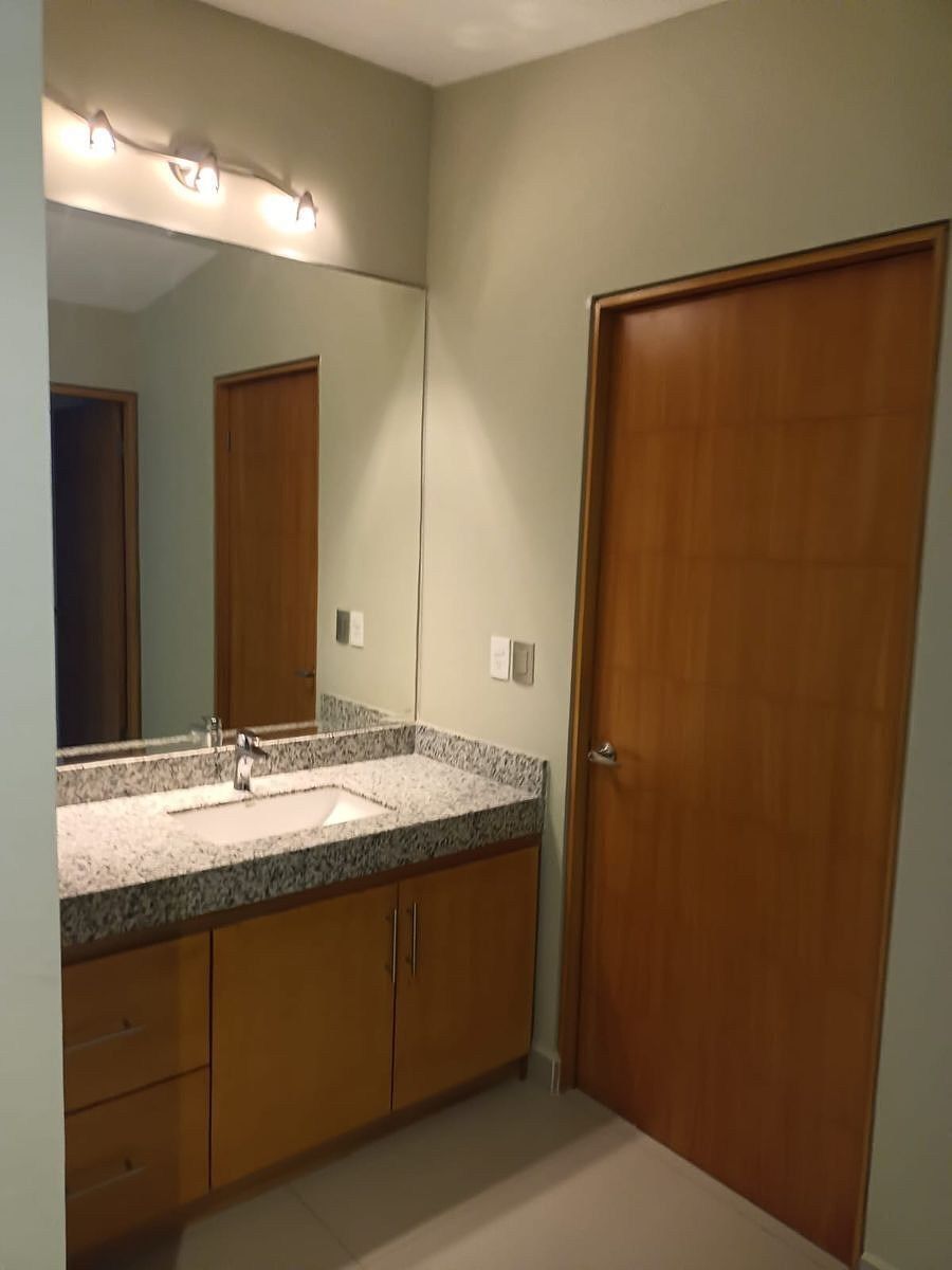 Casa em Del Valle, San Pedro Garza García, foto 18 de 26