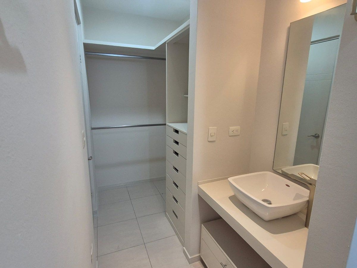 Departamento en La Diana, San Pedro Garza García, foto 7 de 23