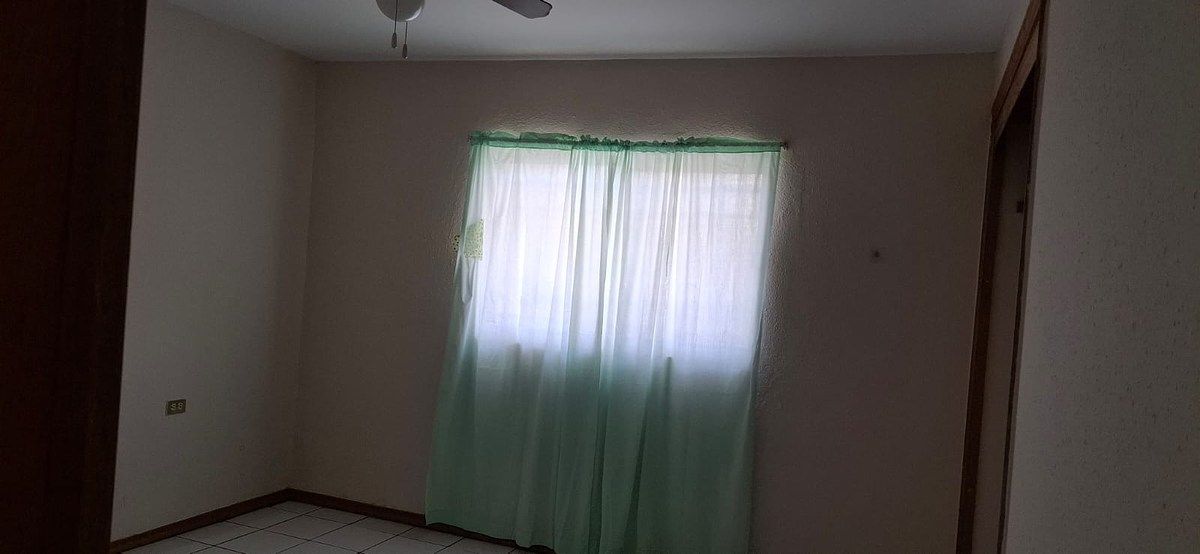 Recámara, photo 2 of 10