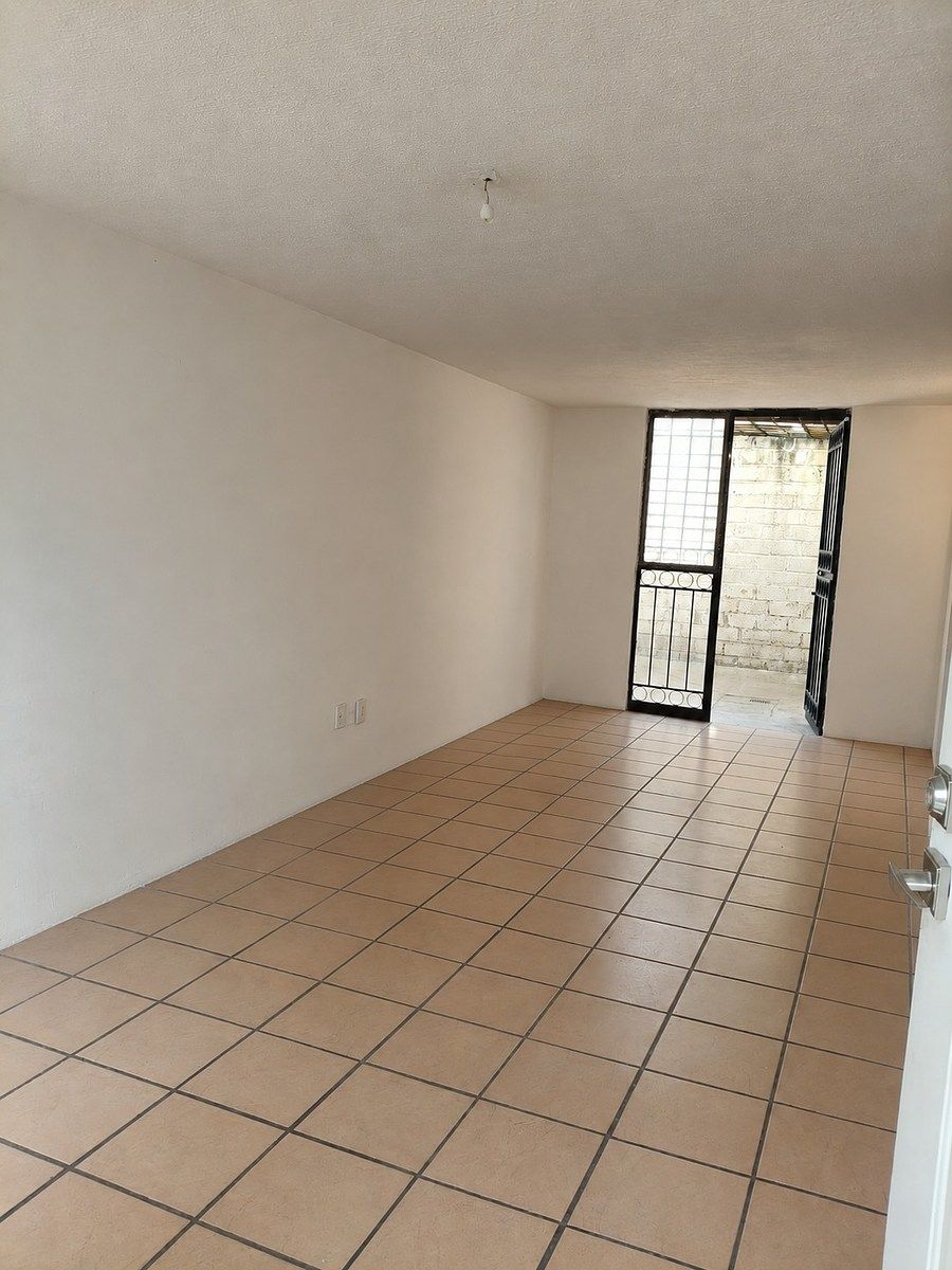 Casa em Alameda, Tlajomulco de Zúñiga, foto 3 de 12