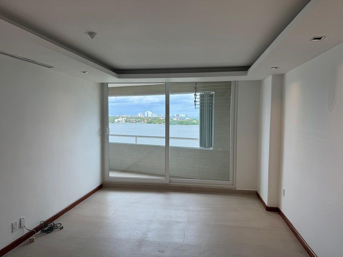 Apartment in Zona Hotelera, Benito Juárez, photo 14 of 16