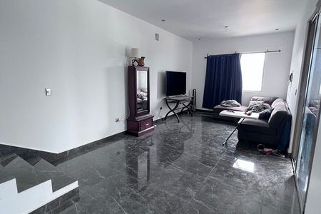 CASA EN VENTA– COL. LOMA BONITA, MONTERREY, N.L.