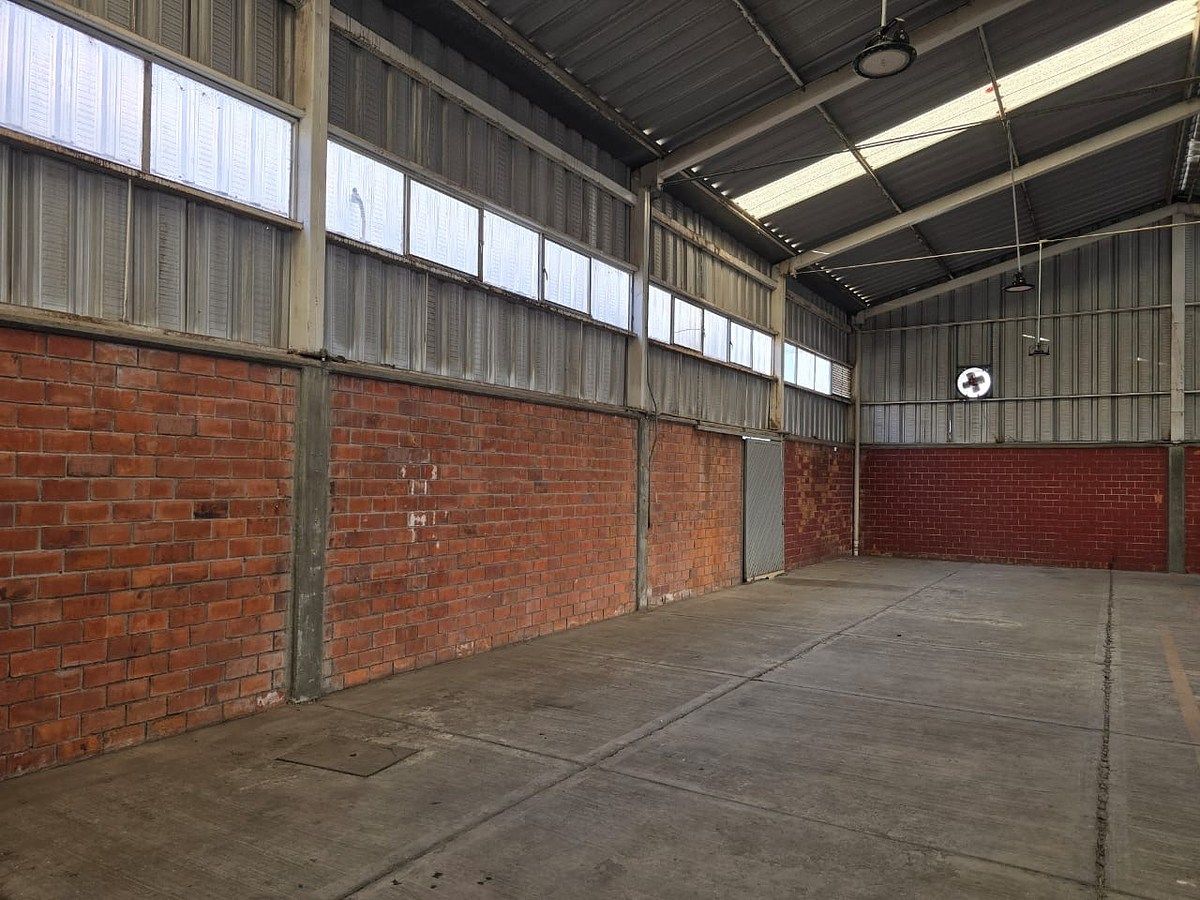 Commercial Storage Unit in Aguascalientes 2000, Aguascalientes, photo 9 of 15