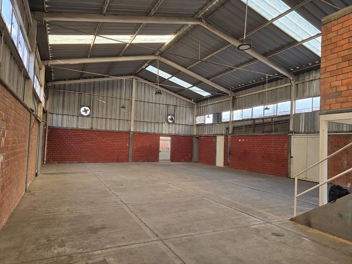 Commercial Storage Unit in Aguascalientes 2000, Aguascalientes, photo 10 of 15