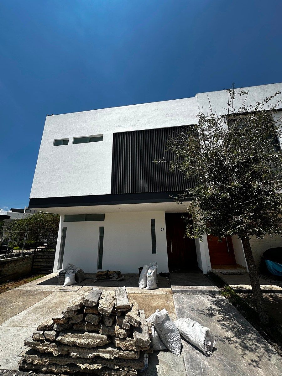 CASA EN RENTA – BOSQUES VALLARTA ZAPOPAN, photo 1 of 23