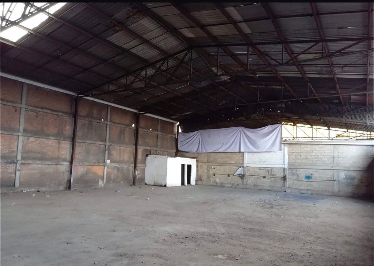 Commercial Storage Unit in Bosques de Ixtacala, Atizapán de Zaragoza, photo 4 of 5