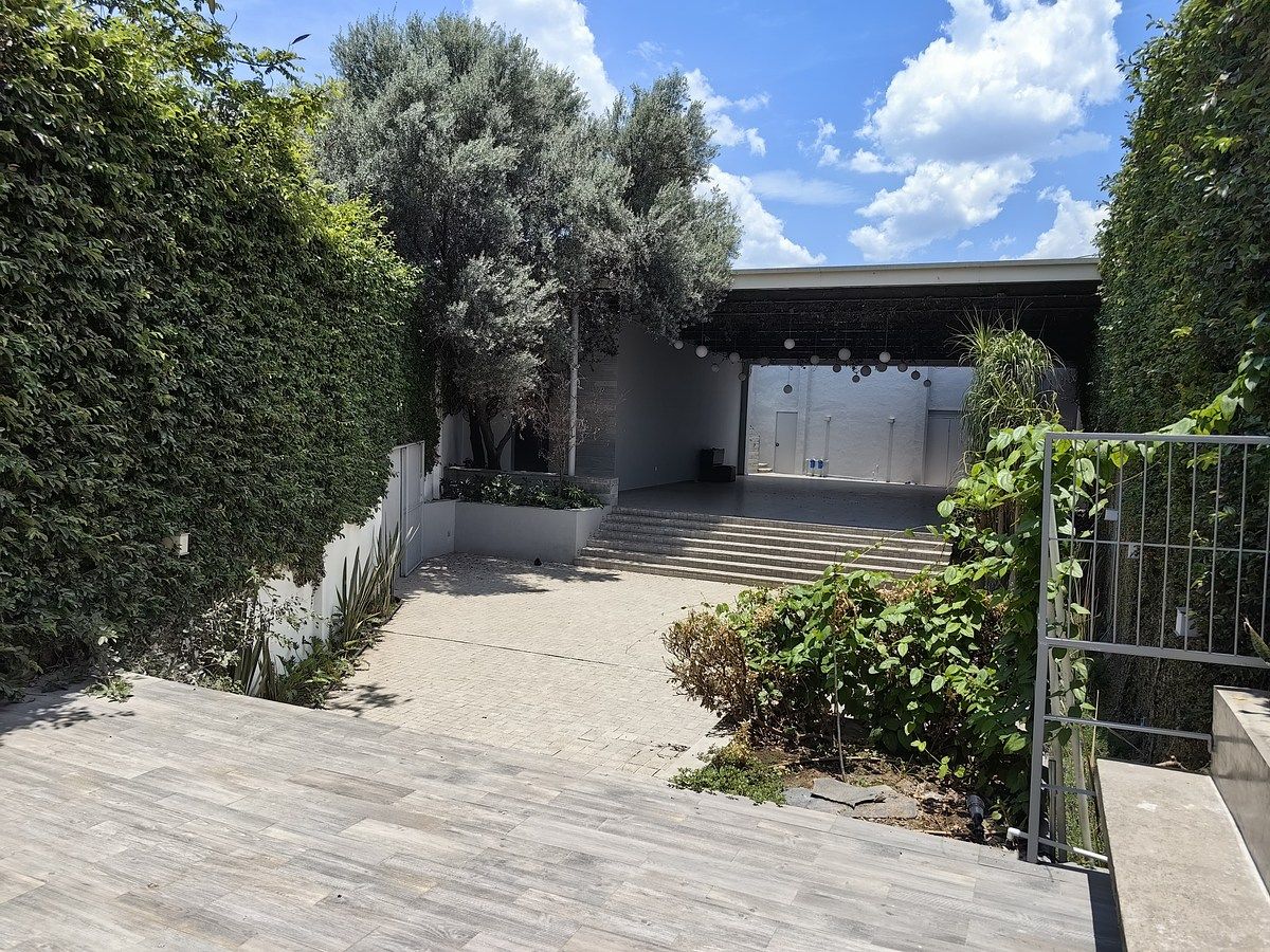 Retail Space in El Mante, Zapopan, photo 2 of 12