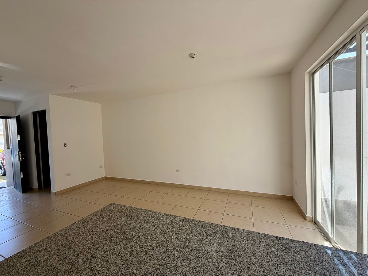 Casa em condomínio fechado em Zákia, El Marqués, foto 11 de 19