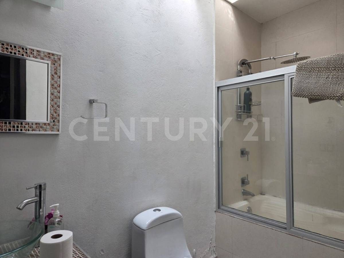 House in Gated Community in Senderos de Monte Verde, Tlajomulco de Zúñiga, photo 45 of 49