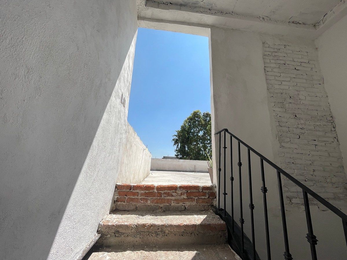 Building in La Lejona, San Miguel de Allende, photo 27 of 30