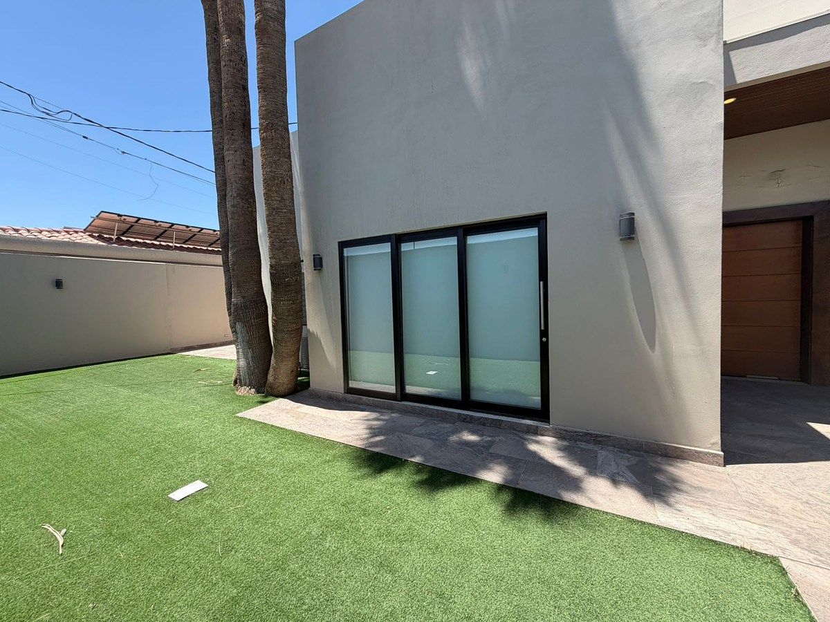 House in Nueva, Mexicali, photo 4 of 27