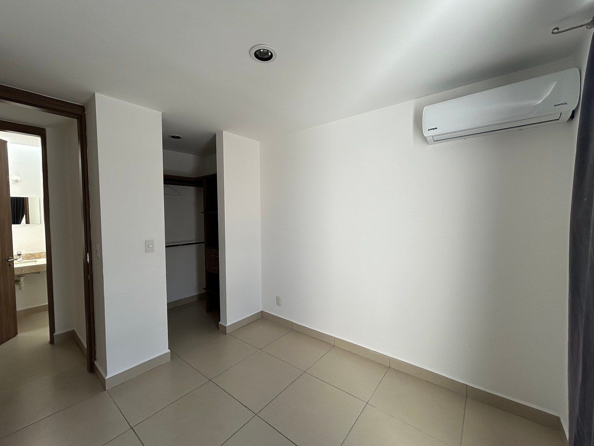 Casa en condominio en Residencial el Refugio, Querétaro, foto 13 de 21