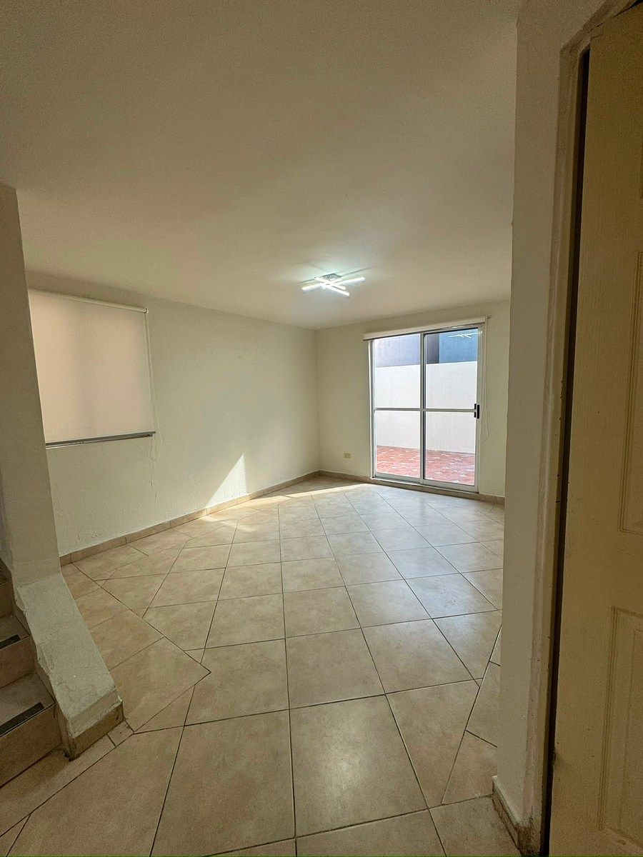 Casa em Cerrada de Cumbres, Monterrey, foto 3 de 17