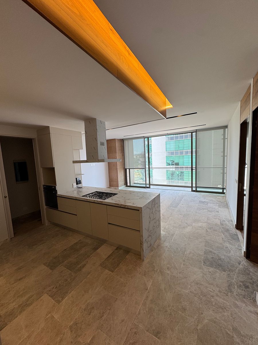 Apartment in Puerta de Hierro, Zapopan, photo 2 of 46