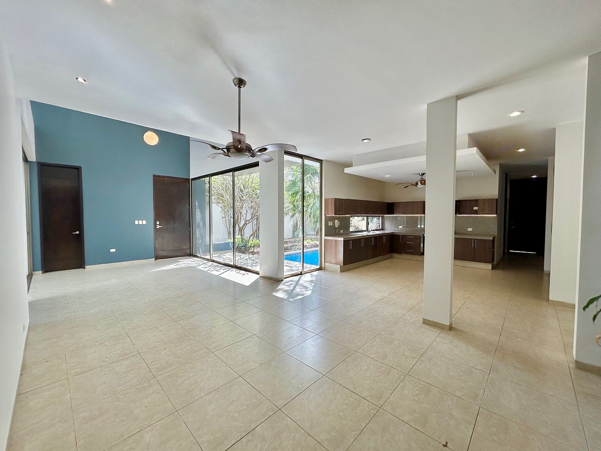 Casa en Altabrisa, Mérida, foto 5 de 30