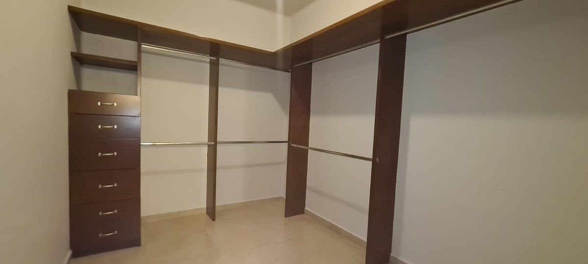 House in Vista Hermosa, Monterrey, photo 6 of 22