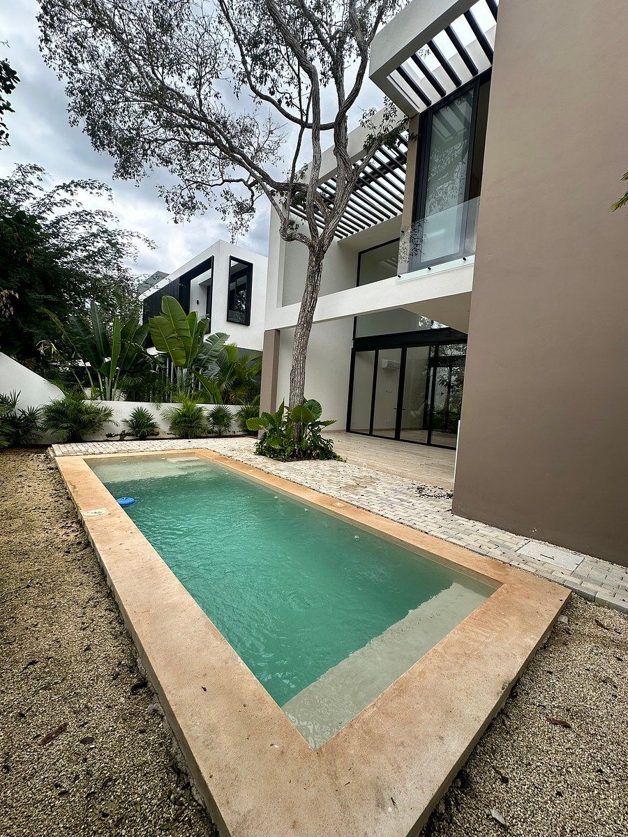 House in Gated Community in Yucatán Country Club, Mérida, photo 9 of 30