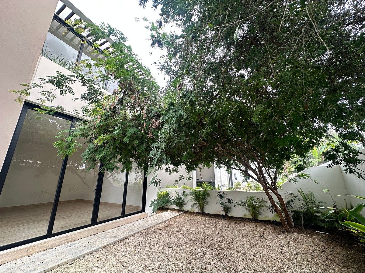 House in Gated Community in Yucatán Country Club, Mérida, photo 10 of 30