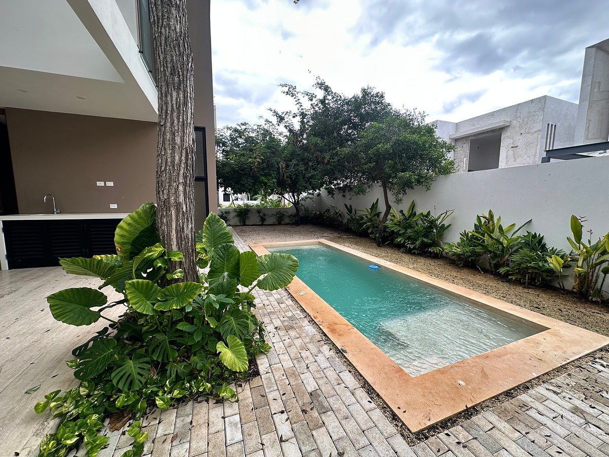 House in Gated Community in Yucatán Country Club, Mérida, photo 11 of 30