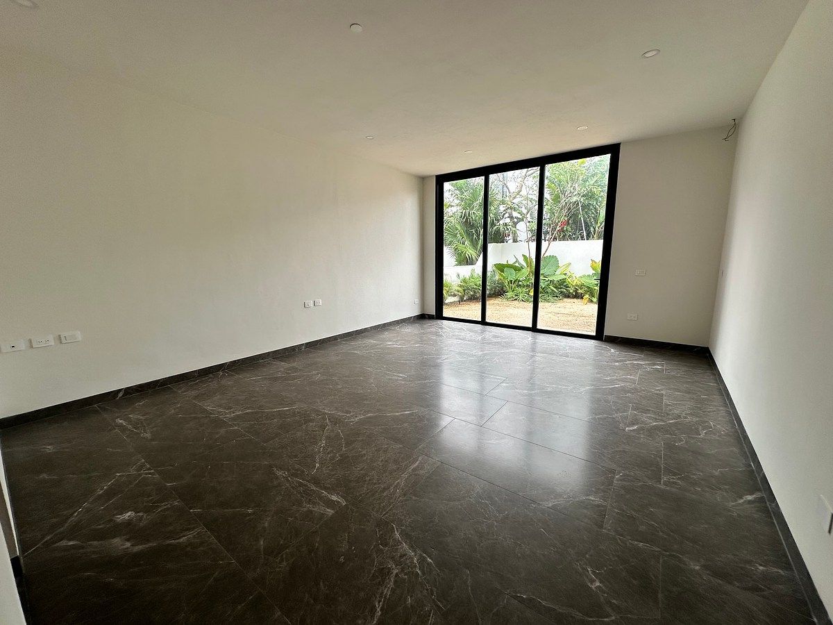 House in Gated Community in Yucatán Country Club, Mérida, photo 13 of 30